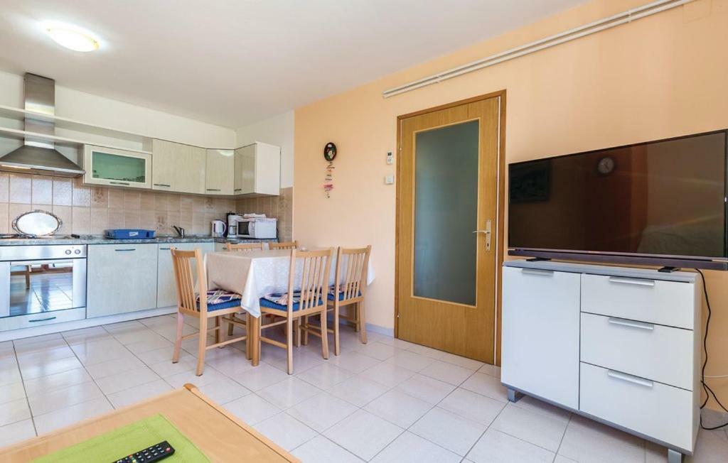 Hause Lupic Apartment Rab Town Exterior photo