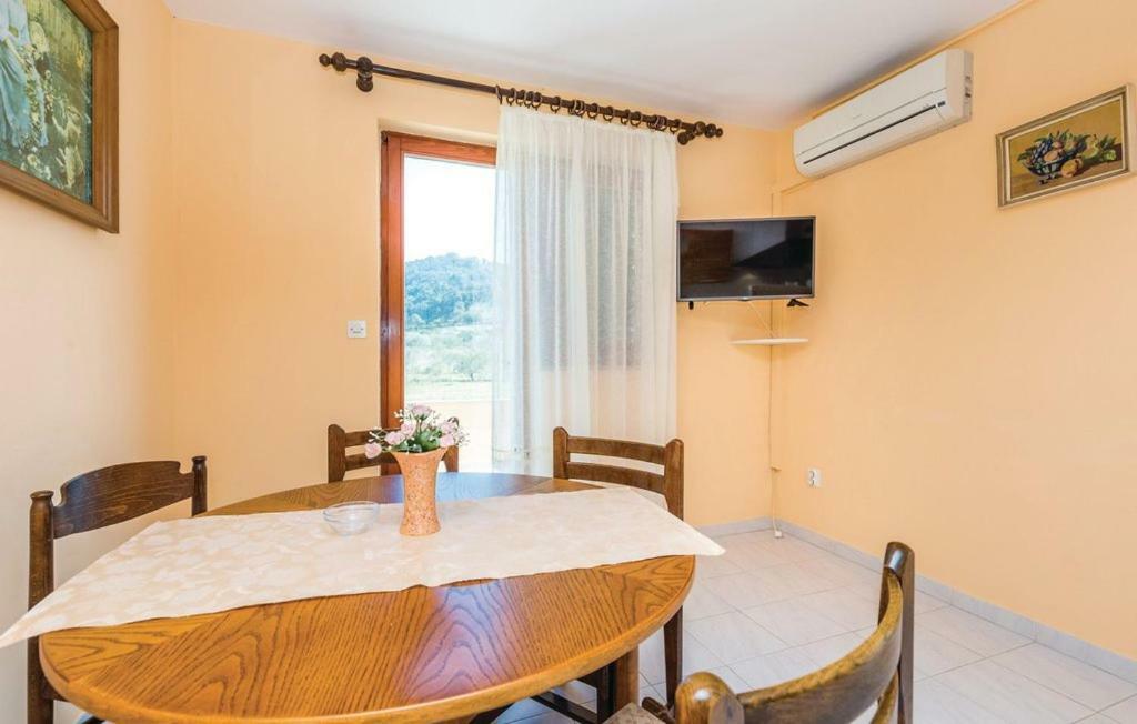Hause Lupic Apartment Rab Town Exterior photo